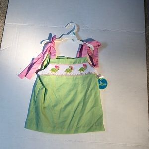 Girls Smocked Top, size 4.